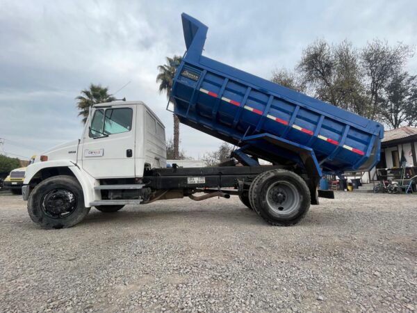 FREIGHTLINER FL 80 - Imagen 2