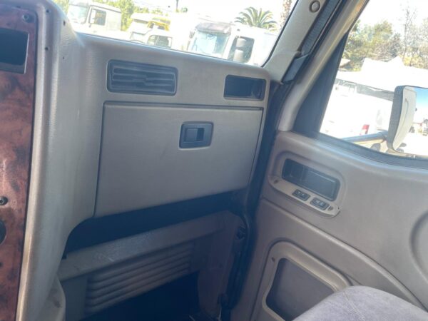 INTERNATIONAL 9200 - Imagen 8