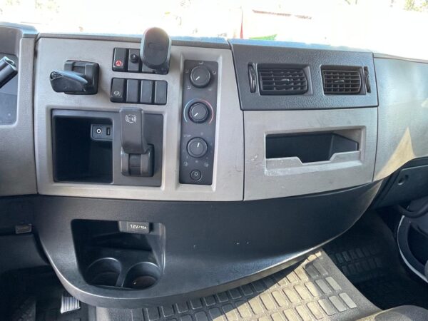 VOLVO VM - Imagen 7
